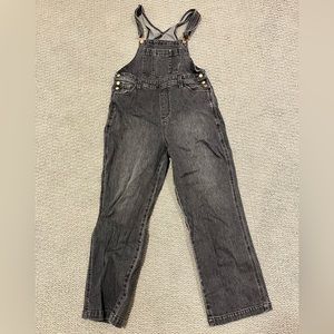 Universal Threads Black overalls from target, Never worn & size 6/28R